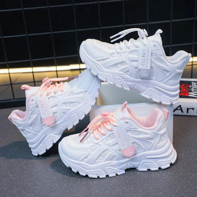 Maogu Girls Mesh Platform Sneakers in breathable PU leather, kids' sports shoes with casual design for ages 6-12.