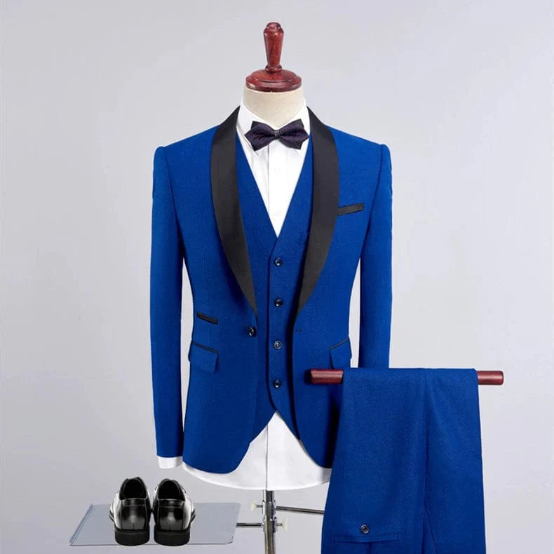 Green men's dinner suit with fruit collar, formal style, designed by Showlu Fashion, suitable for elegant events and stage performances.