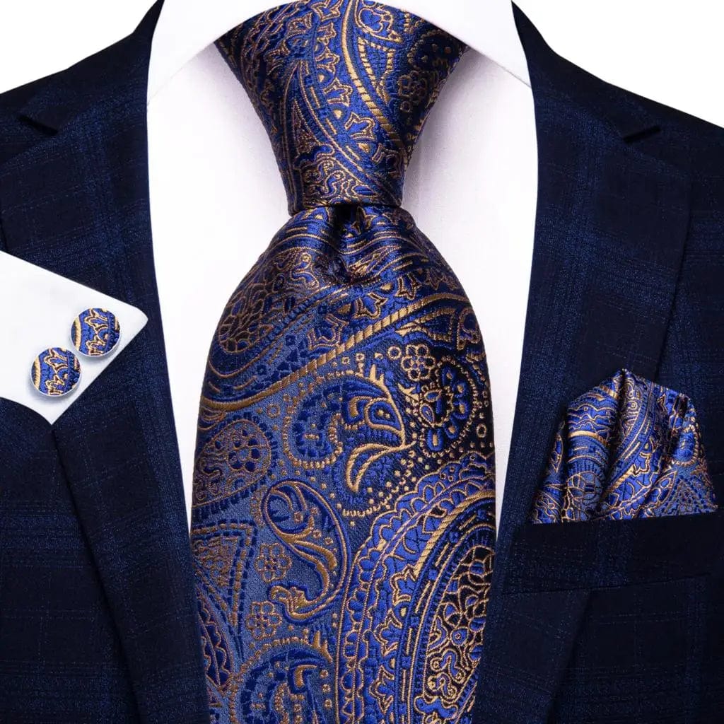 Hi-Tie solid gold yellow silk tie set with matching handkerchief and cufflinks, men's fashion for weddings and business occasions.