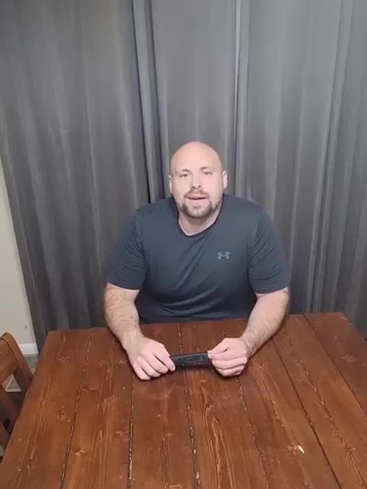 Showlu Fashion Store XO hidden camera detector with GPS tracker and wireless device finder for car, bathroom, office, hotel security.