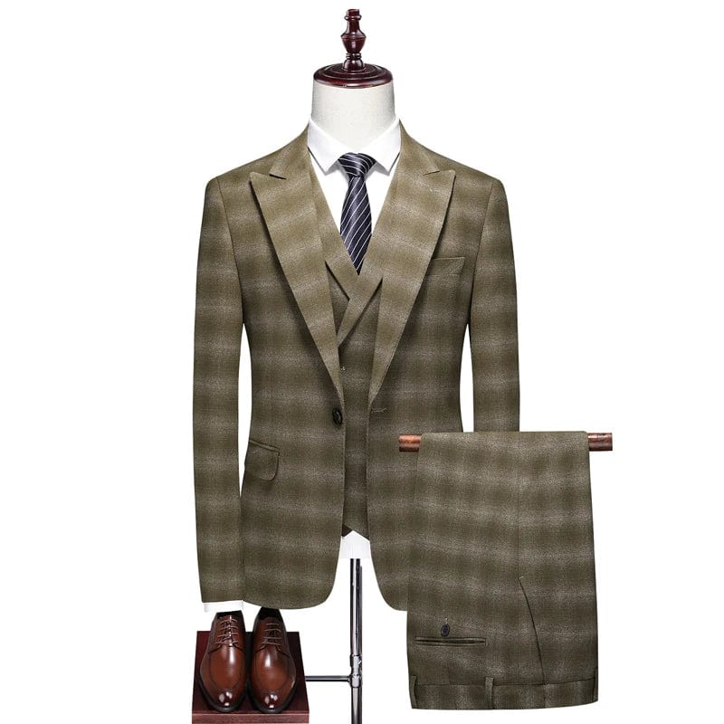 Men's SHOWLU three-piece wedding suit with slim fit jacket, vest, and trousers for formal and wedding occasions.