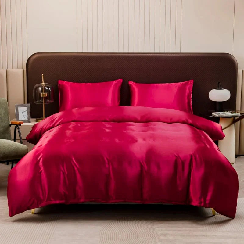 High-quality satin silky duvet cover by Showlu Fashion Store, soft solid quilt cover for king or queen size bedding.