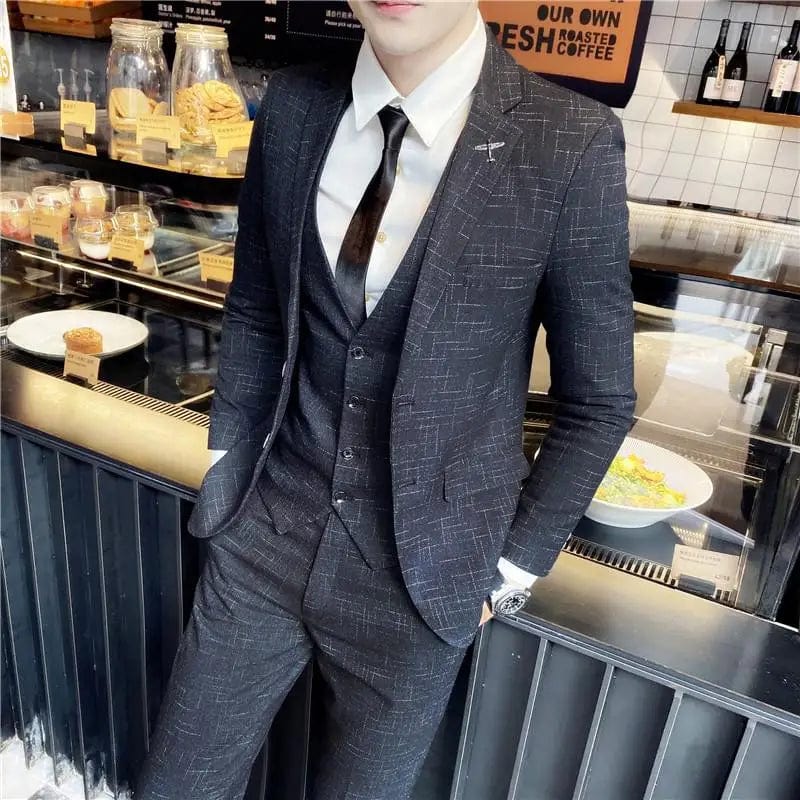 SHOWLU Men's British slim fit three-piece suit with jacket, vest, and trousers, stylish and modern for formal occasions