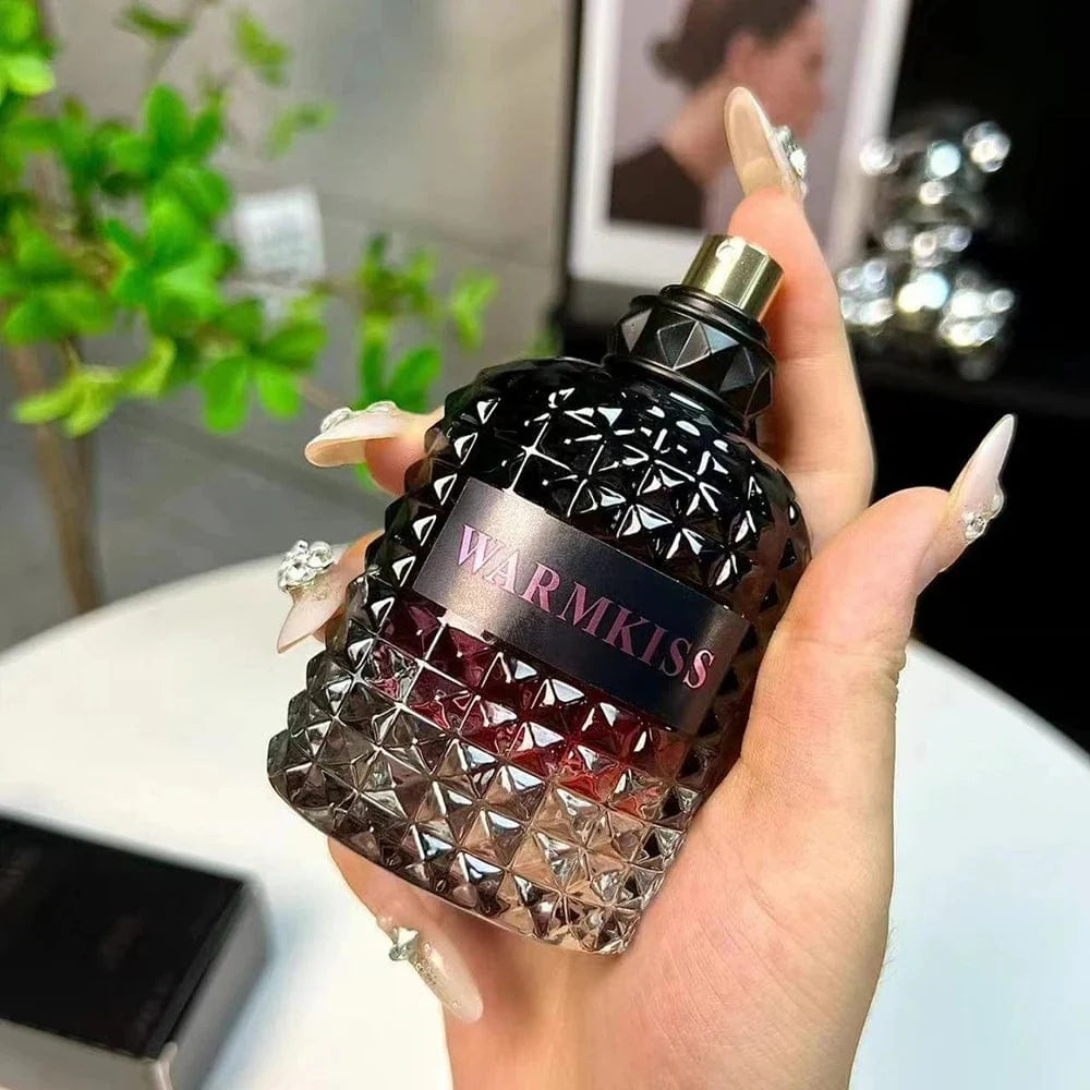 SHOWLU FASHION Floral Scent Eau De Parfum for women, 50ml bottle with fresh, natural floral fragrance spray.