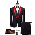 Men's green slim fit wedding suit by Showlu Fashion, includes jacket, vest, and trousers in British style for formal occasions.