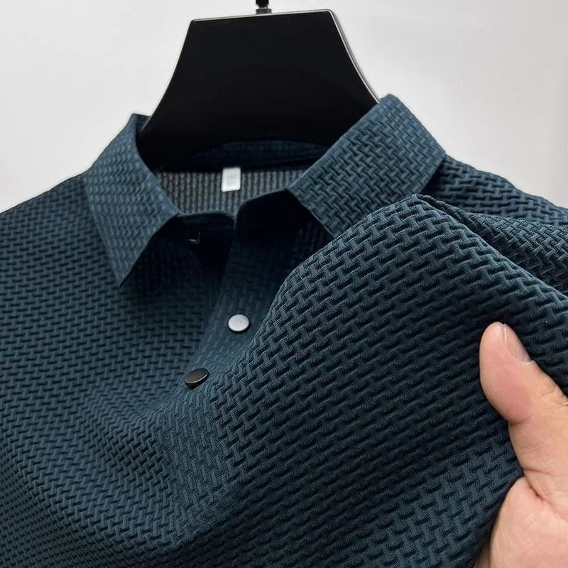 Showlu men's short sleeve polo shirt in white, breathable summer business casual top with a classic collar and short sleeves.