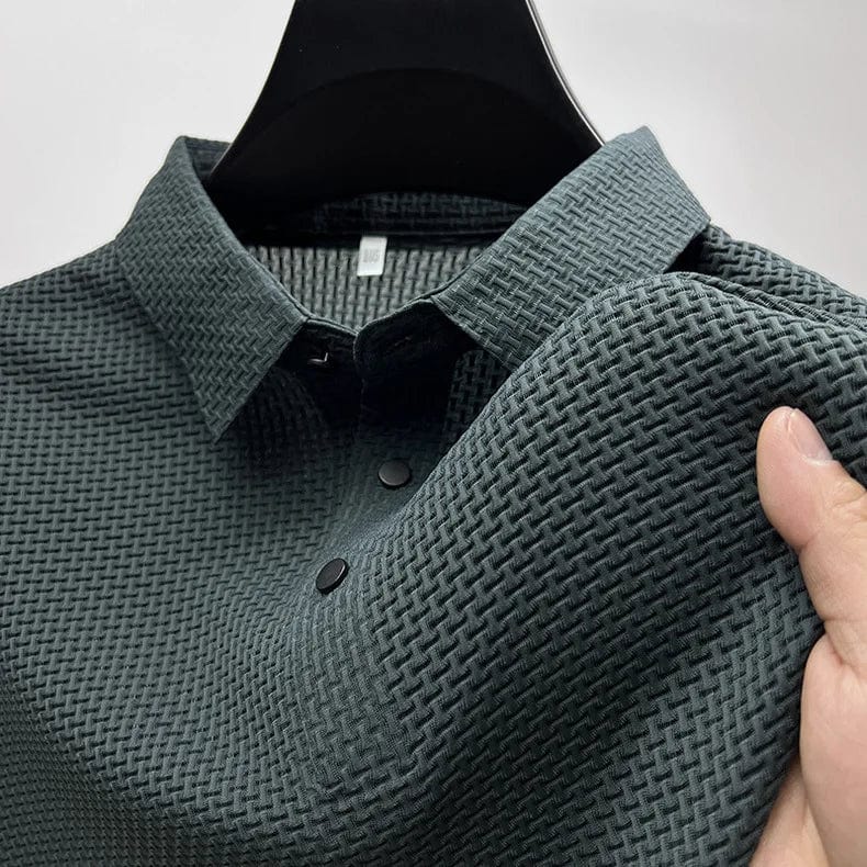 Showlu men's short sleeve polo shirt in breathable fabric, ideal for summer business casual, with a classic collar and comfortable fit.
