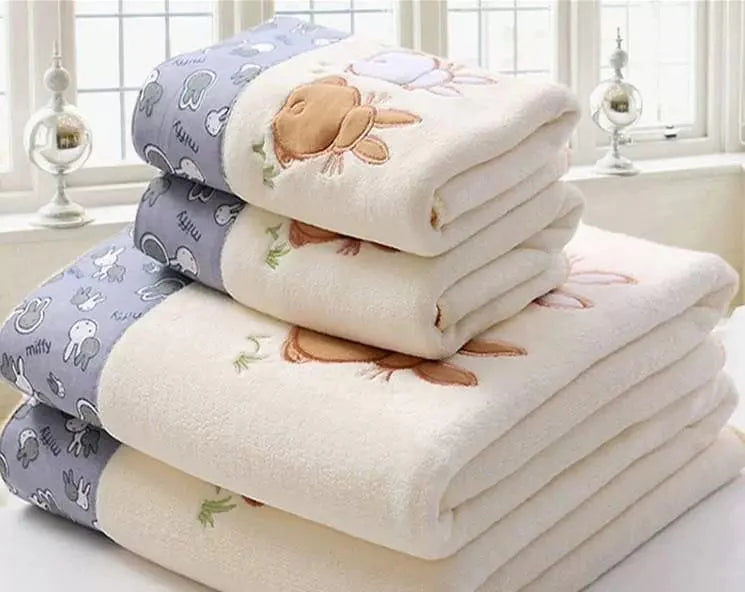 Showlu Fashion Store Defasilk soft, thickened facecloth bath towel set with quick-drying, water-absorbing square towels in gift box.
