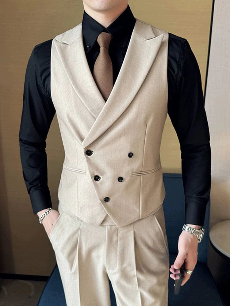 Showlu Fashion men's slim fit white suit blazer with double-breasted design, casual formal style, featuring a collar and tailored fit.