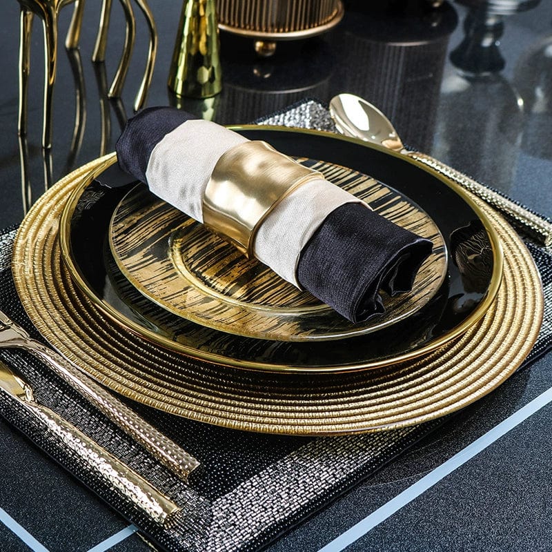 Showlu Luxury Bone China Dinner Plate with black and gold edge, flat dish for Western meals and elegant table setting.