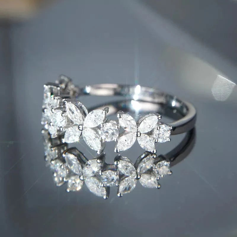Huitan Flower Bridal Wedding Ring with white CZ stone and brass jewelry design, elegant and romantic for women.