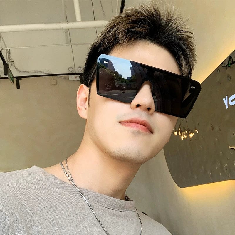 Showlu Retro Square Sunglasses with large rims, UV protection, stylish eyewear for men and women, slim fit, celebrity-inspired fashion.