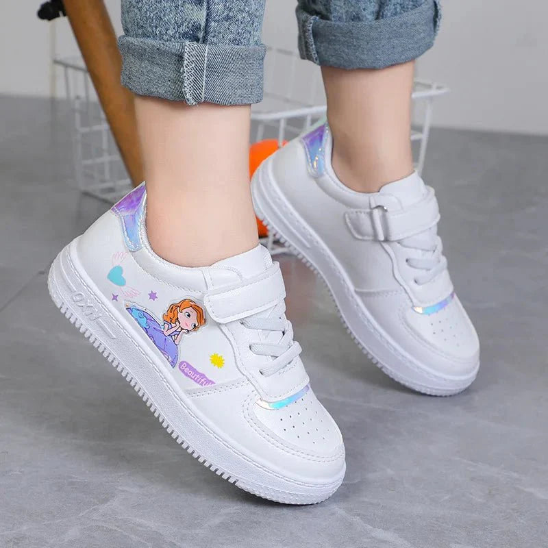 Girls' floral sneakers by Showlu Fashion, breathable non-slip running shoes for kids, casual outdoor sports footwear.