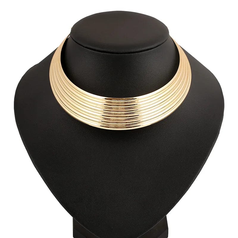 Wide punk choker necklace by KMVEXO with vintage resin design, statement collar style for women, fashion jewelry accessory