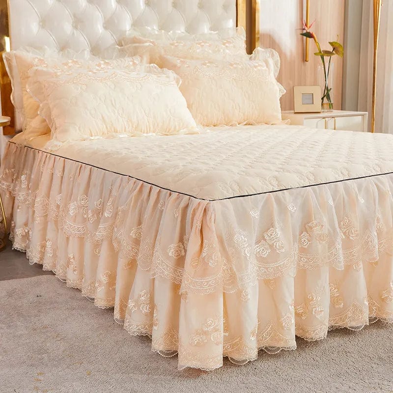 Ai·Winsure brushed lace quilted bedspread set with ruffle bedskirt and matching pillowcases, in queen and king sizes.