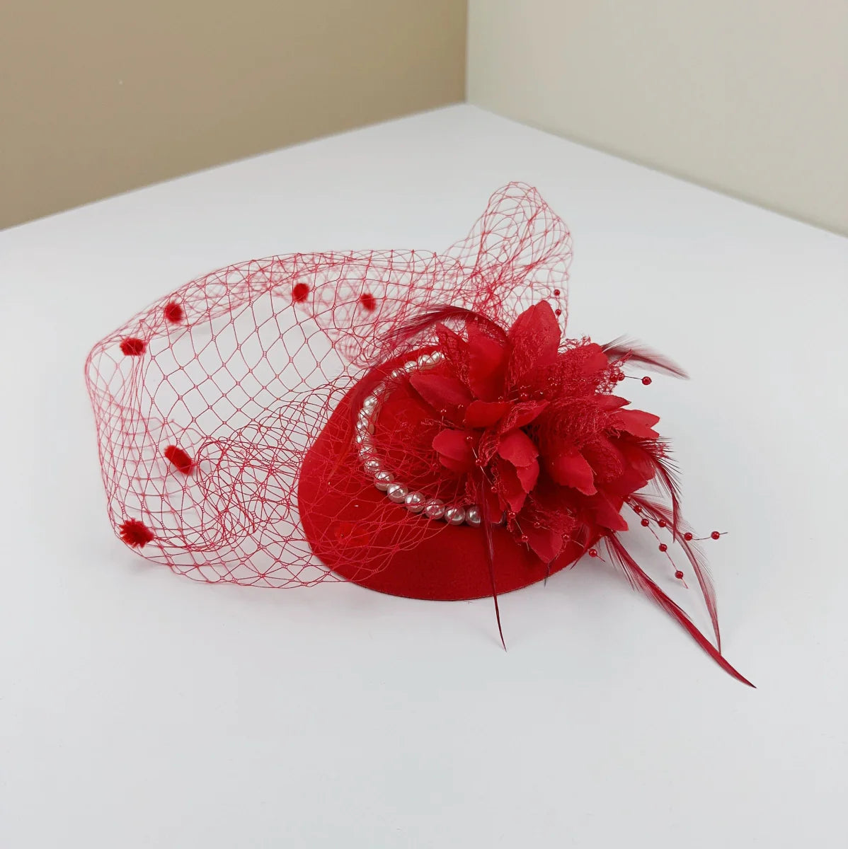 Elegant Showlu Fashion ladies lace cheongsam topper hat with a bridal Billycock style, perfect for traditional and wedding accessories.