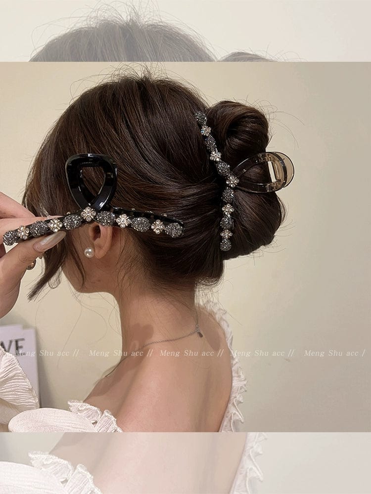 Large Uncle Meng rhinestone hair clip by Showlu Fashion, elegant grip headdress with sparkling rhinestones for women.
