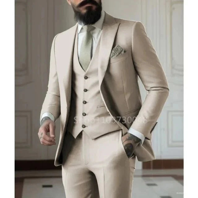 Kromoc men's 3-piece slim fit formal suit in wool blend, featuring jacket, vest, and pants for wedding or business events.