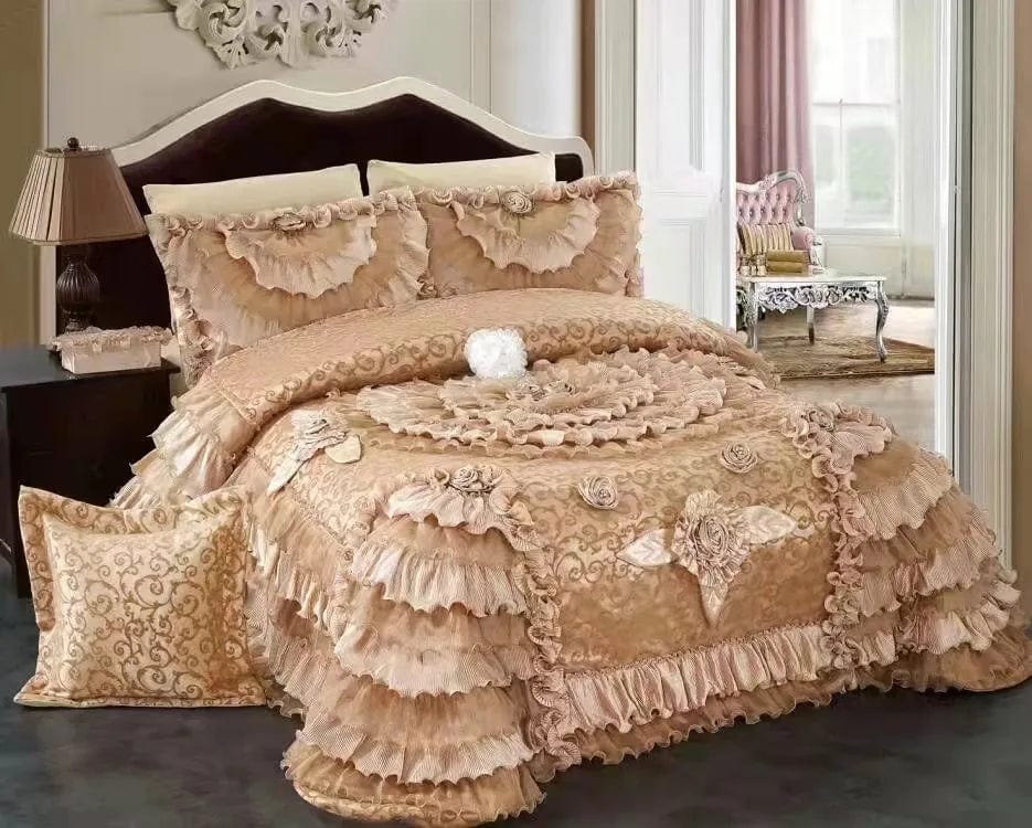 Luxurious champagne Jacquard floral lace bedspread set with matching pillowcases, elegant bed coverlet for a sophisticated bedroom look.