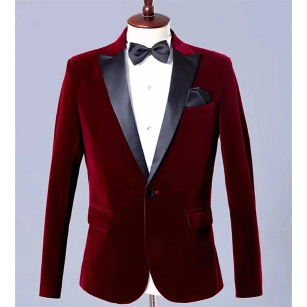 SHOWLU men's slim fit velvet blazer with single breasted design, black color, peak lapel, ideal for wedding or formal occasions.
