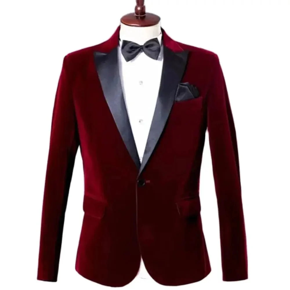 Men's black velvet blazer by SHOWLU FASHION STORE, slim fit, single-breasted wedding jacket with peak lapel and regular length.