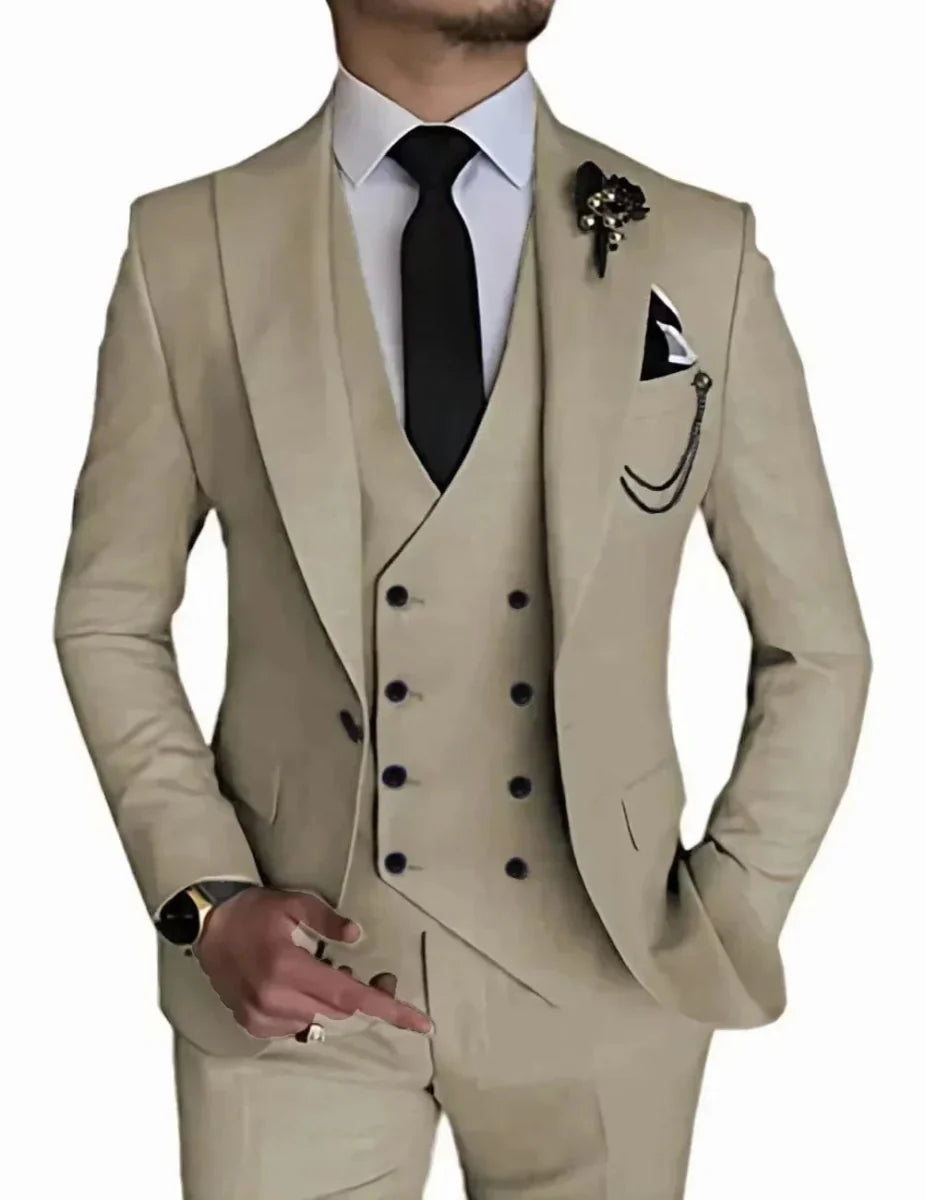 SHOWLU Men's 3-Piece Peak Lapel Business Suit with blazer, vest, and pants, ideal for weddings and formal events.