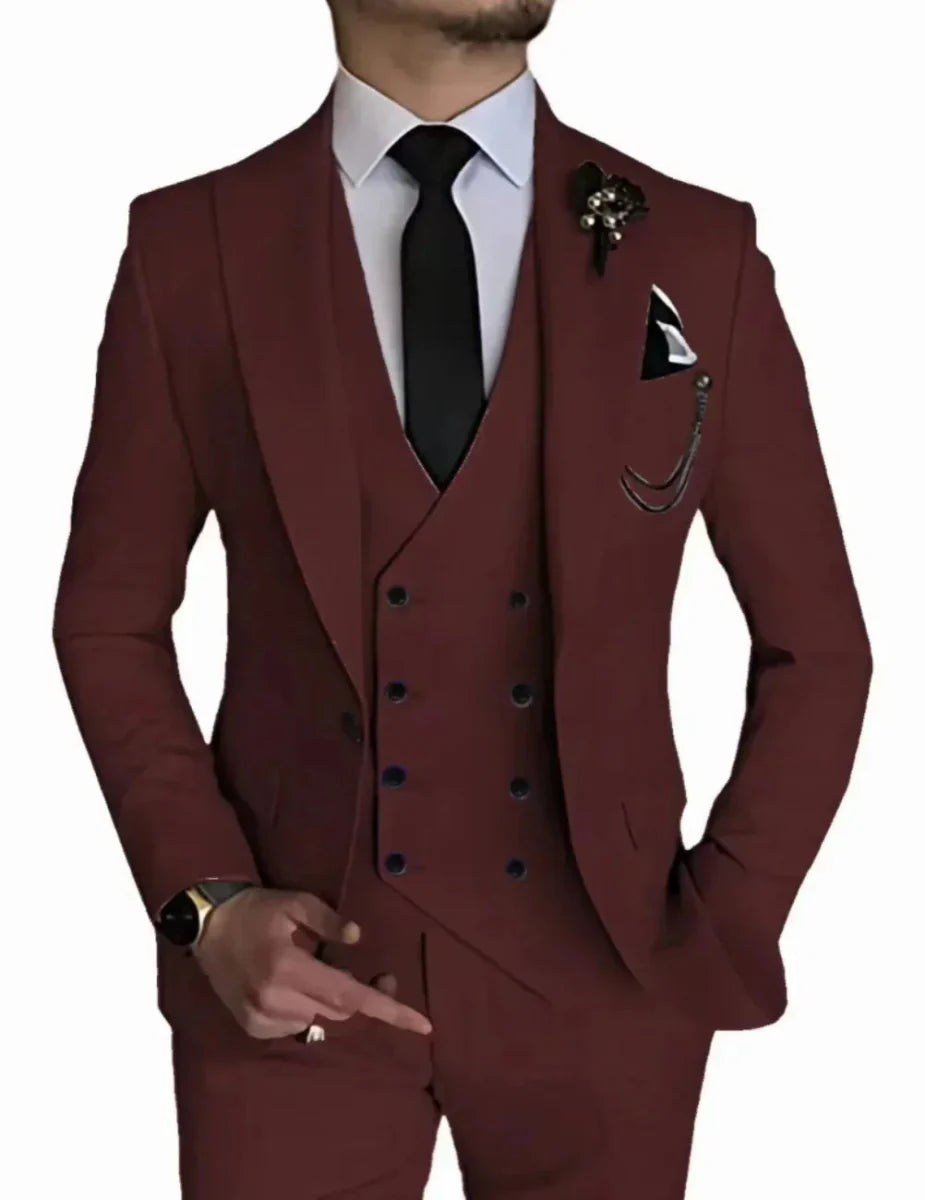 SHOWLU Men's 3-Piece Peak Lapel Business Suit with blazer, vest, and pants, ideal for weddings and formal occasions.