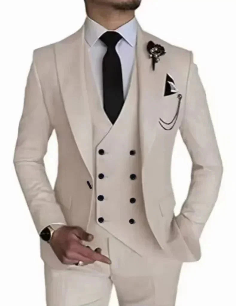 SHOWLU Men's 3-Piece Peak Lapel Business Suit with blazer, vest, and pants, ideal for weddings and formal occasions.