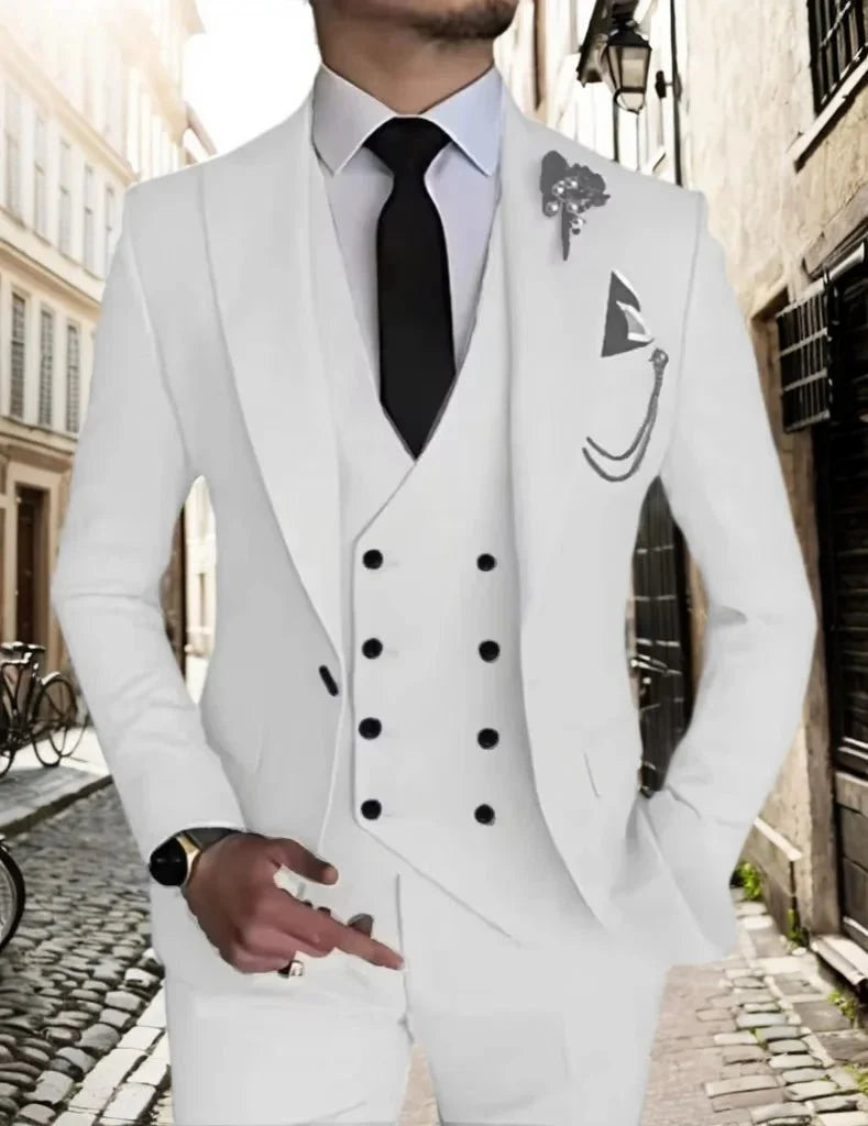 SHOWLU Men's 3-Piece Peak Lapel Business Suit with blazer, vest, and pants, ideal for weddings and formal events.