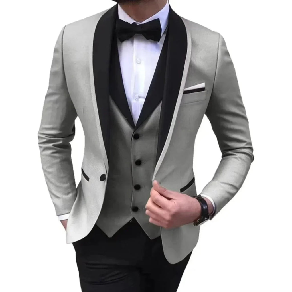 Men's slim fit 3-piece suit by Showlu Fashion, featuring a single-breasted polyester design, ideal for weddings and formal events.