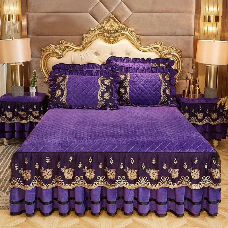 Luxury Dudaxury crystal velvet quilted bedspread with lace bed skirt set, includes pillowcases, for king and queen size beds.