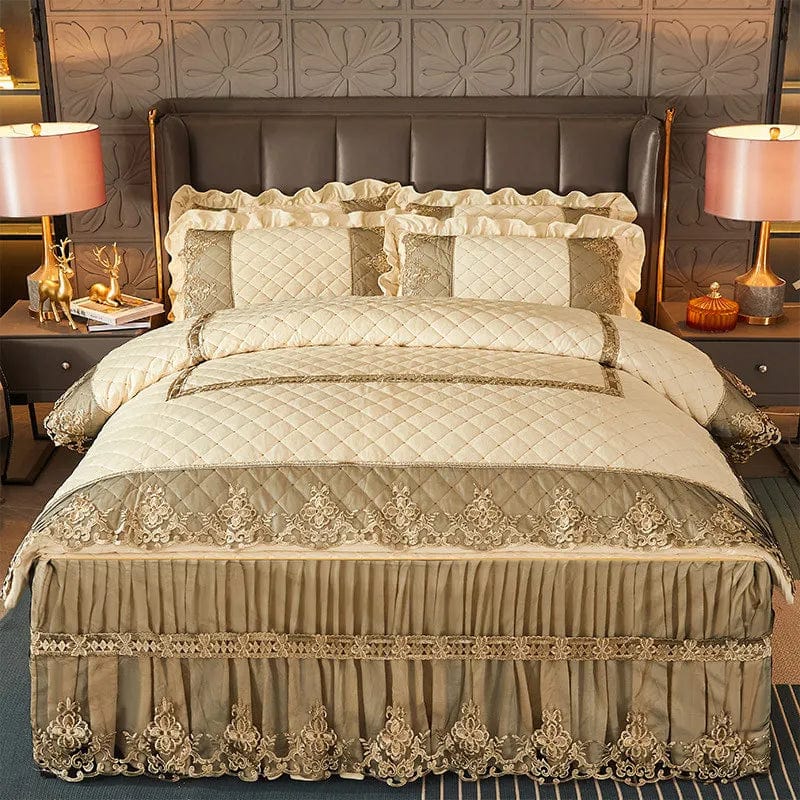 Ai·Winsure quilted velvet duvet cover set with embroidered lace, includes two pillowcases, in solid color for queen or king beds.