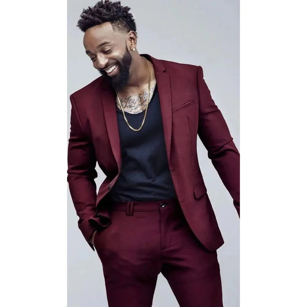 SHOWLU Burgundy men's slim fit suit with single-breasted notch lapel, formal full set, ideal for weddings and special occasions.