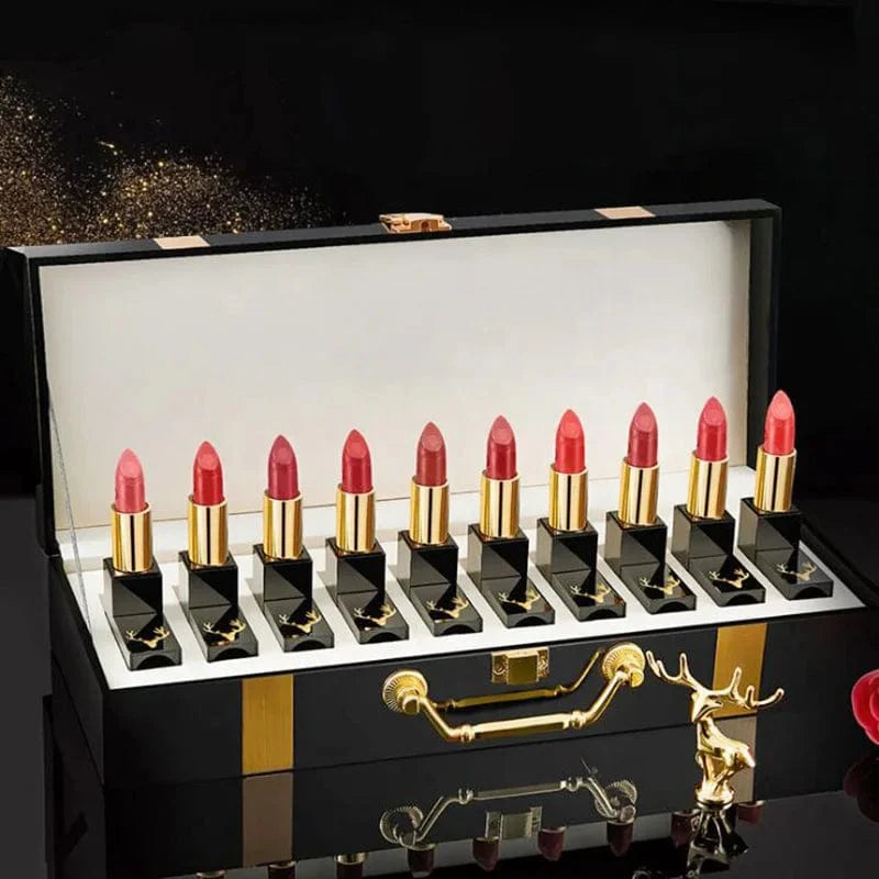 Showlu Fashion vegan lipstick set with velvet matte finish, waterproof lipsticks in a custom gift box with no logo.