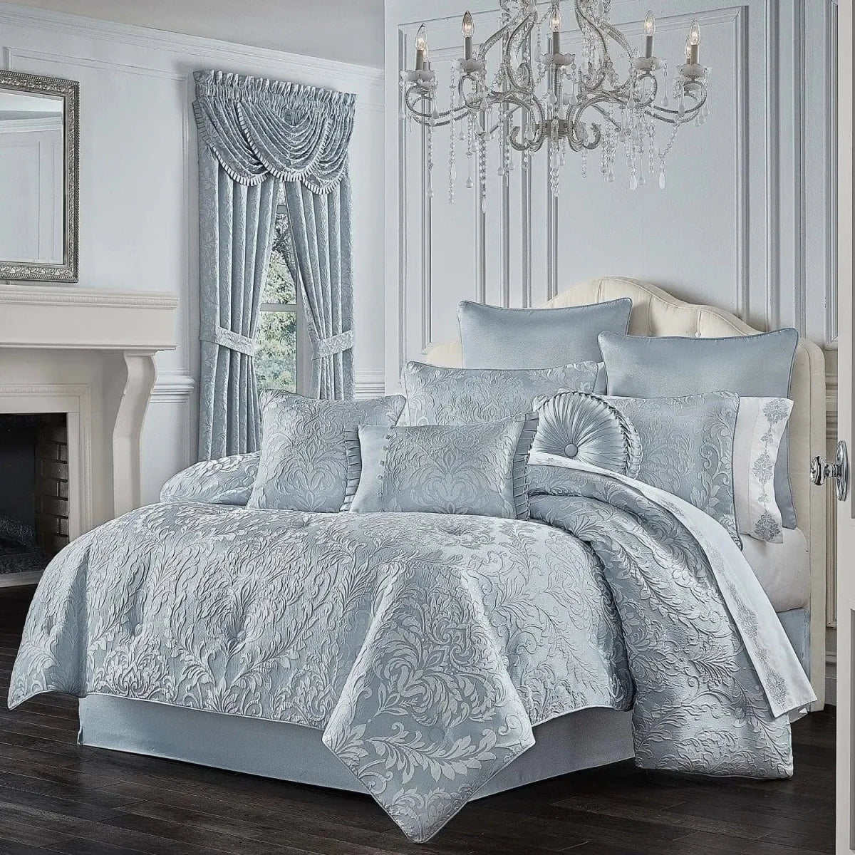 OEING Malita Queen Comforter Set by SHOWLU FASHION STORE, pastoral-style polyester cotton bedding with floral design.