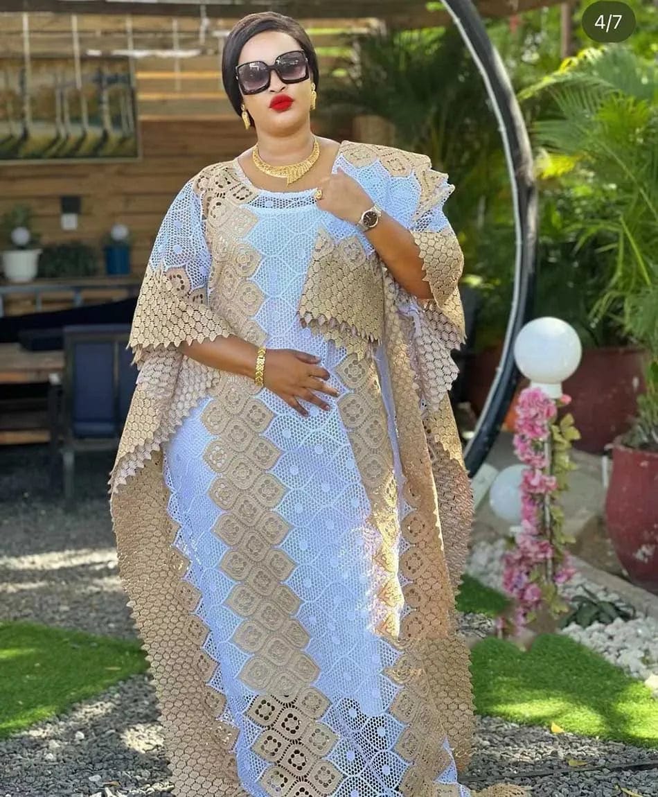 African Dashiki Abaya and Maxi Dress for women, loose fit with flowing skirt, stylish African-inspired evening wear from Showlu Fashion