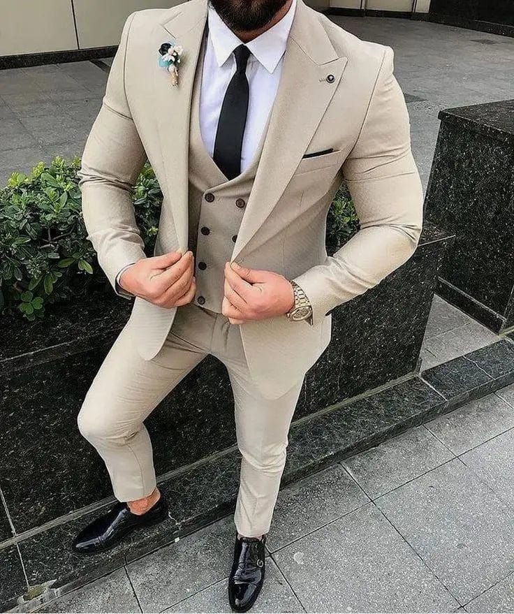 Men's slim fit 3-piece wedding suit by SHOWLU FASHION STORE, wool blend tuxedo with blazer, vest, and pants for formal occasions.
