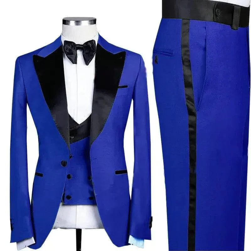 Men's green slim fit 3-piece wedding suit with peaked lapel, jacket, trousers, and vest, perfect for formal occasions and weddings.