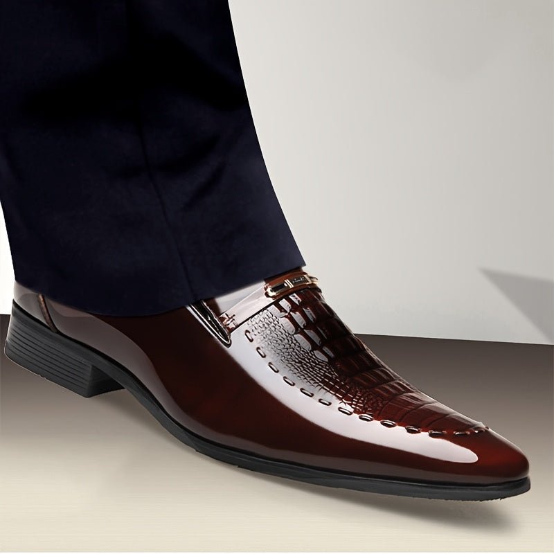 SHOWLU Men's striped pointed-toe loafers with slip-on design, rubber sole, casual and dress shoe for all-season wear.