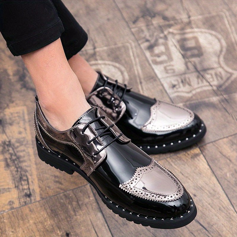 Black and gold wingtip Oxford dress shoes for men, SHOWLU, with glossy PU leather, perforated detailing, rubber sole, and comfortable EVA insole.