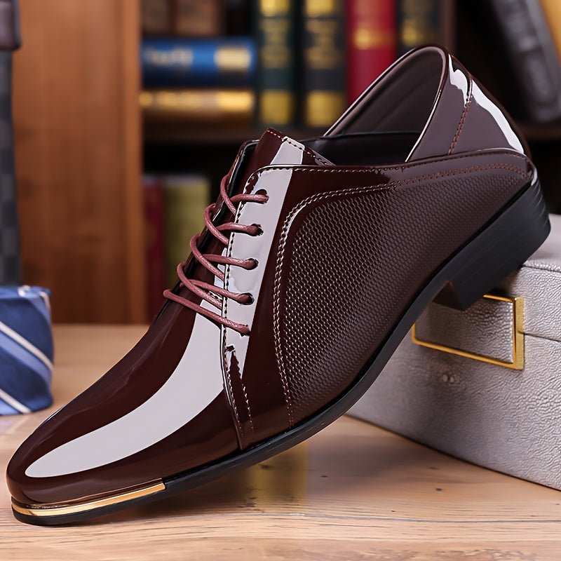SHOWLU Men’s pointed-toe dress shoes in black patent with mesh detailing, lace-up design, suitable for business and casual wear.