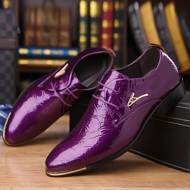 SHOWLU Men's casual shoes with breathable PU leather, low top design, lace-up closure, lightweight and stylish for all seasons.