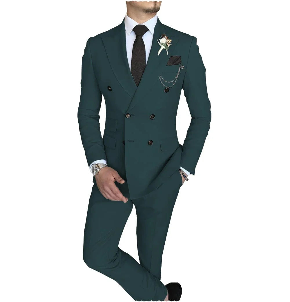 Slim fit men's 2-piece double-breasted suit with peak lapel by SHOWLU FASHION: blazer and matching pants, ideal for business or formal occasions.