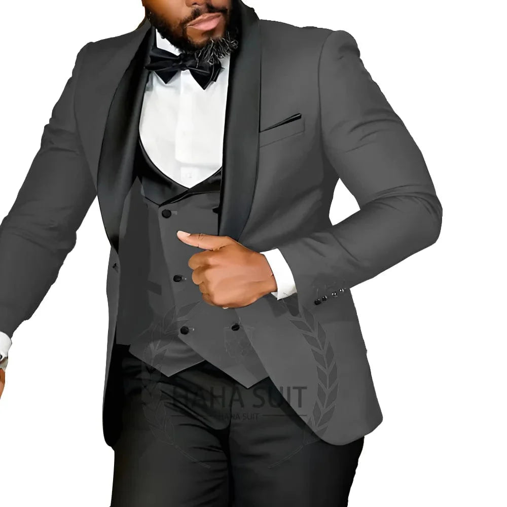Slim fit men's tuxedo suit by SHOWLU FASHION, featuring a tailored 3-piece set with jacket, vest, and trousers for formal occasions.