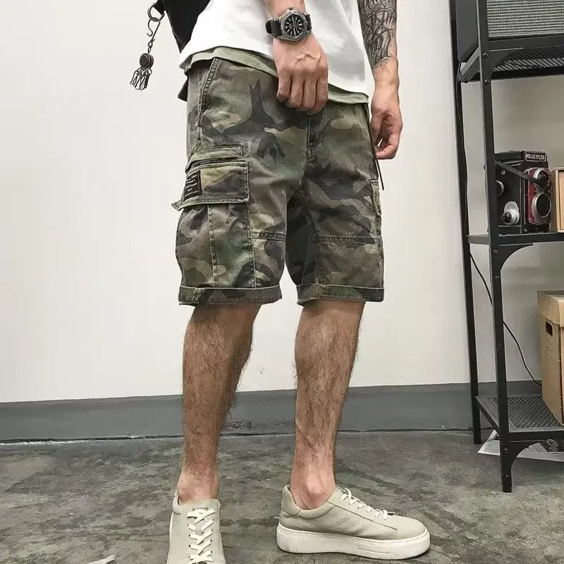 Men's vintage camouflage cargo shorts by Showlu Fashion, featuring a loose fit and multiple pockets for casual summer wear.