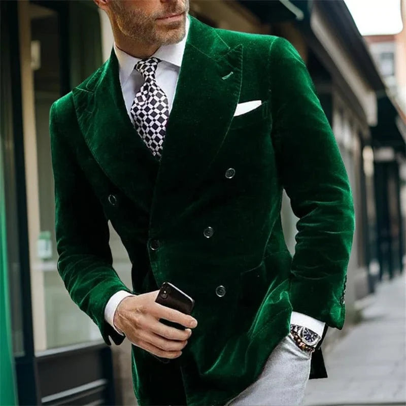Elegant men's velvet blazer by SHOWLU FASHION, double-breasted Italian style smoking jacket, perfect for wedding or prom events.