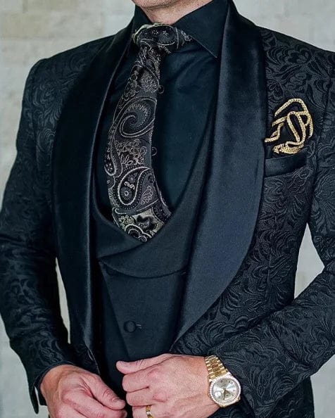 SHOWLU Men's Italian Design 3-Piece Black Wedding Tuxedo Suit with slim fit jacket, vest, and pants, perfect for formal groom attire.