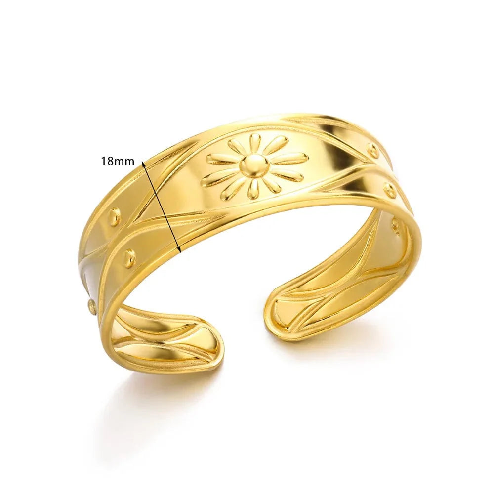 Minimalist stainless steel cuff bracelet in vintage gold for women, featuring textured design and elegant charm for daily wear.