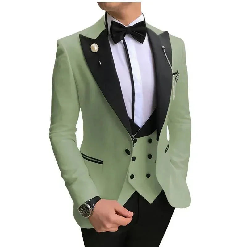 Men's slim-fit three-piece suit by SHOWLU FASHION STORE, stylish Korean-style wedding and business formal attire.