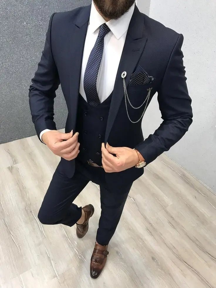 New Classic Wedding Suits for Men 2024 Peaked Lapel Custom Made Groom Wedding Tuxedo Slim Fit Male Suit (Jacket + Pants + Vest) - SHOWLU FASHION STORE